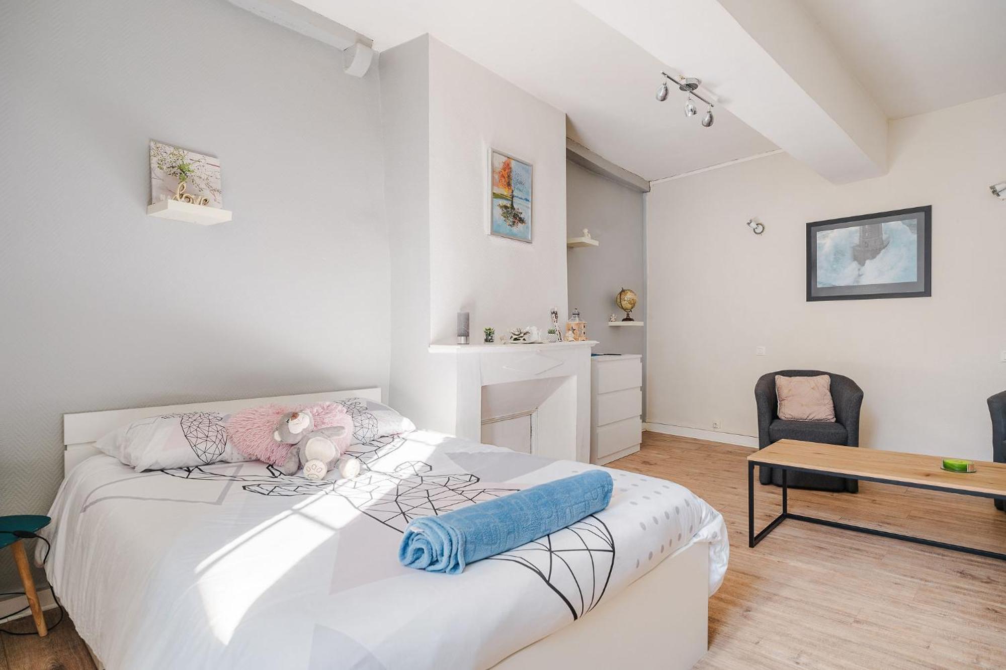 Appartement De Caractere Hyper Centre Ploërmel Eksteriør bilde