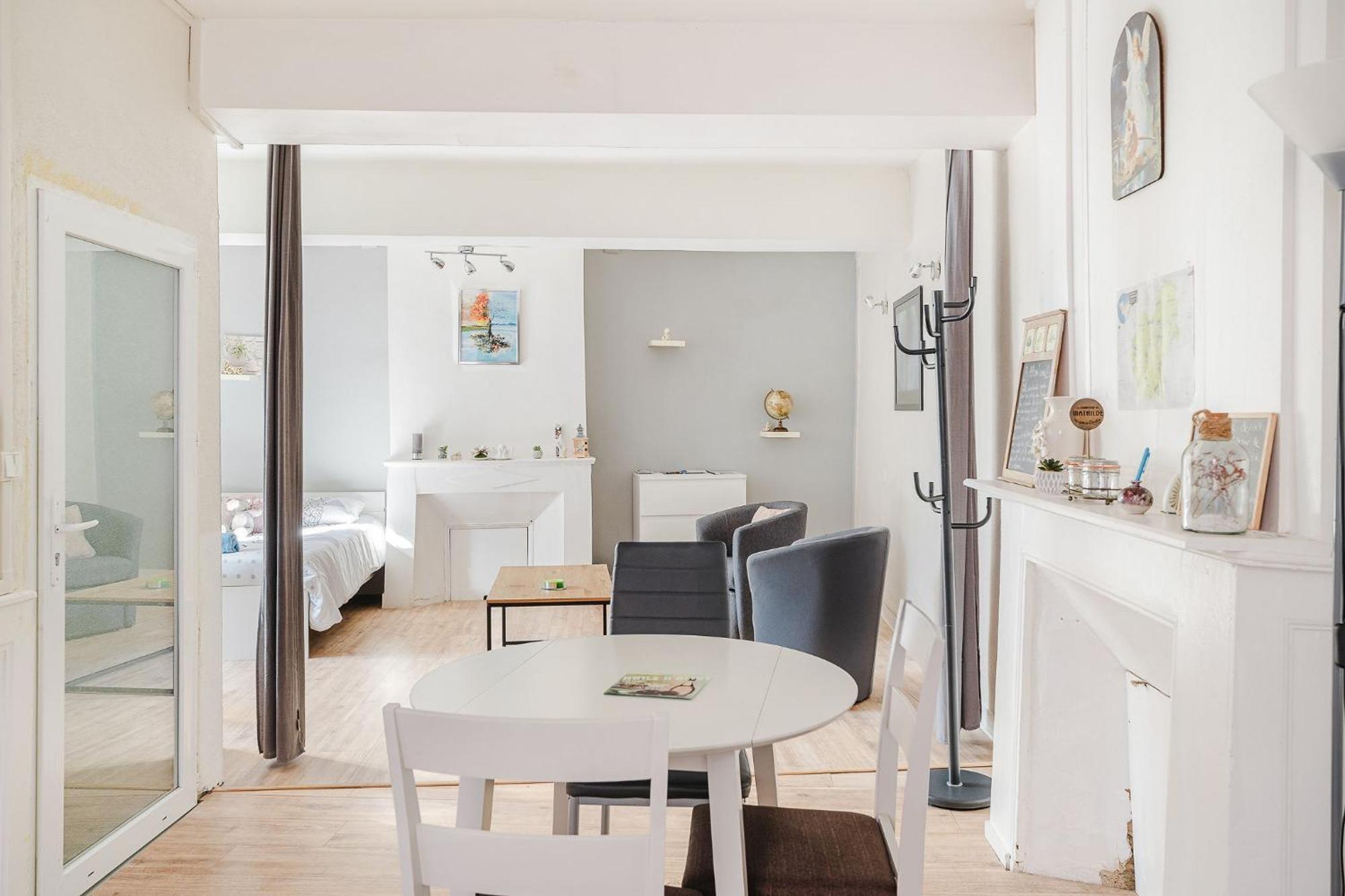 Appartement De Caractere Hyper Centre Ploërmel Eksteriør bilde
